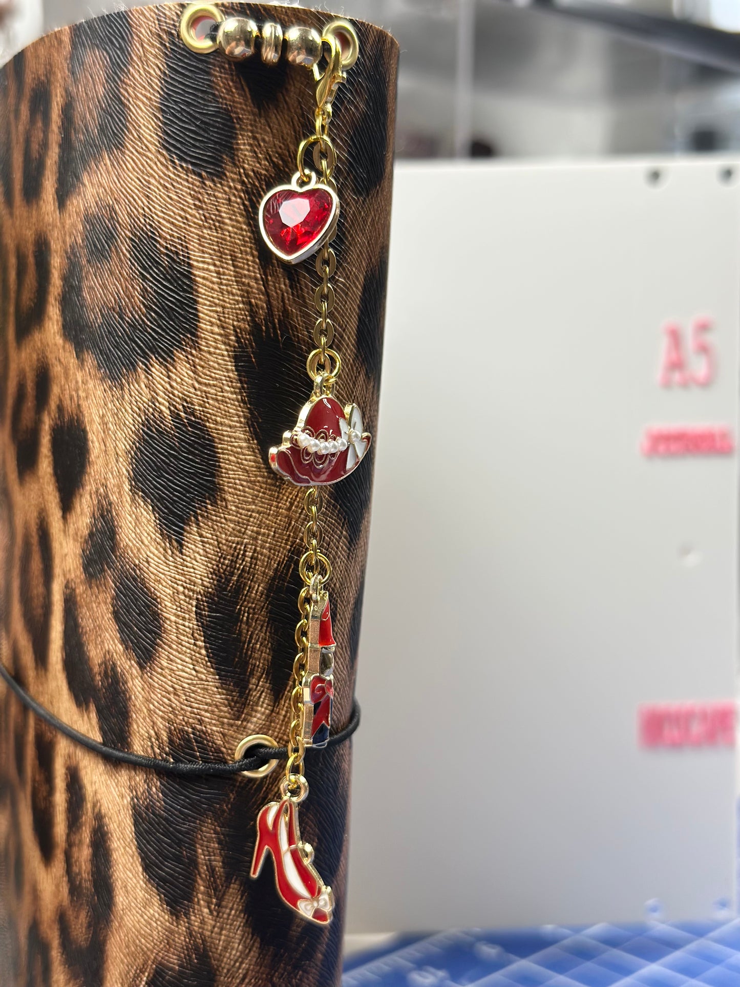 A5 Trifold Glam Leopard