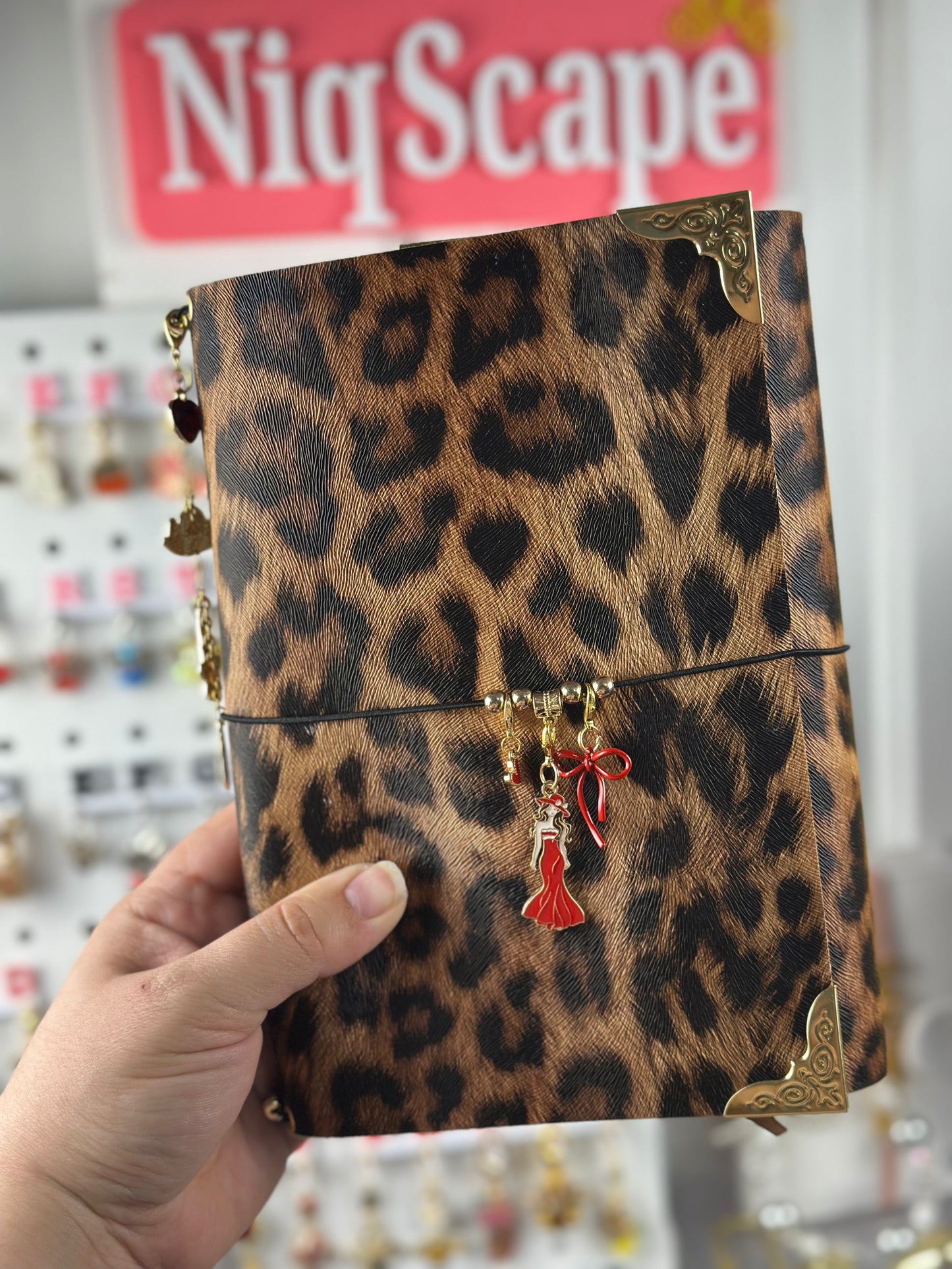A5 Trifold Glam Leopard