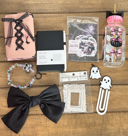 Too Cute to Spook Gift Set
